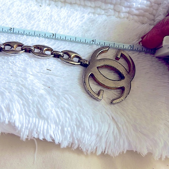 💯AuthenticVTG GucciSilverKeychain. Gucci&Italy inscribed.Unisex.Good Condition. - Picture 5 of 6